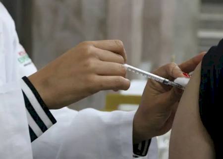 BNDES investe em vacina contra covid-19 desenvolvida pela Fiocruz