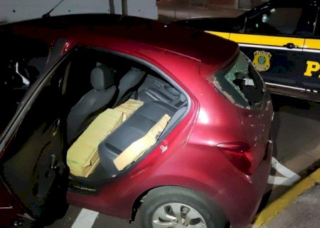 Traficante foge da PRF em Bataguassu com carro roubado e carregado com maconha, mas é interceptado no interior de São Paulo