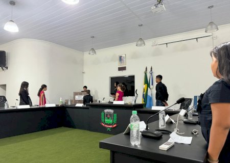 Câmara Mirim de Batayporã realiza 1ª sessão de 2024  e elege nova mesa-diretora