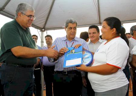 07 cidades do Vale do Ivinhema irão receber convênio para construção de moradias