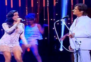 Anitta se emociona ao ver chamada de seu dueto com Roberto Carlos