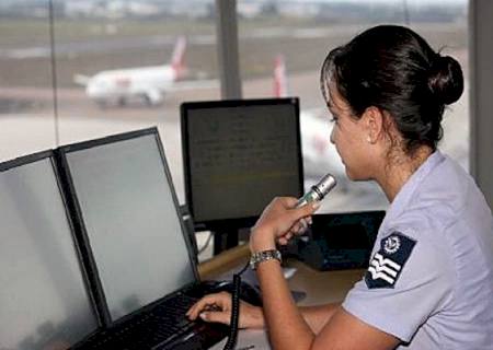 Aeronáutica abre 36 vagas para Controlador de Tráfego Aéreo