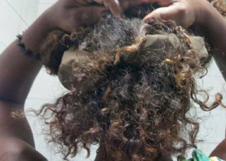 Visitante de cadeia esconde maconha no cabelo