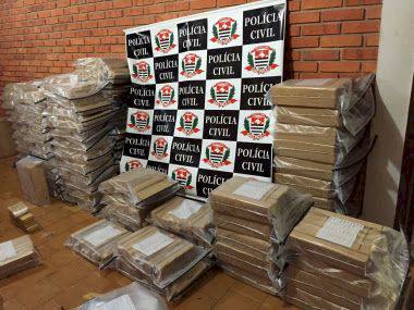 PC apreende 1,4 ton de maconha em caminhão com carne que saiu do MS