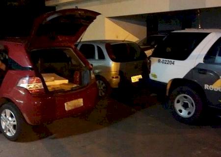 PMR localiza quase 200 kg de droga em carro