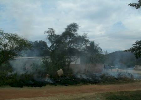 Autuado jovem por realizar incêndio em terreno