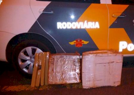 Após perseguição, PMR apreende carro com droga em Epitácio