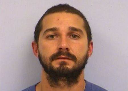 Shia LaBeouf é detido por dirigir embriagado em cidade dos Estados Unidos