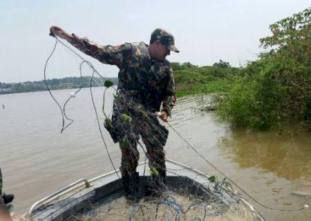PMA apreende mais 1 km de redes de pesca