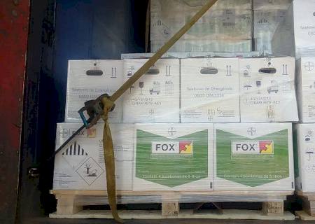 PMA apreende caminhão com carga ilegal de agrotóxicos