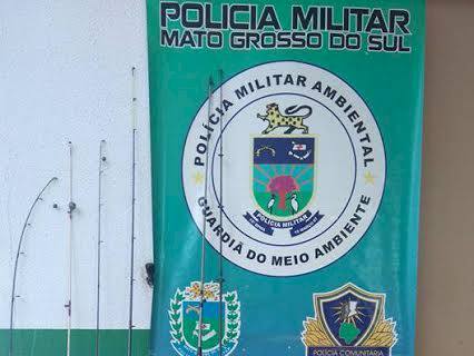 PMA autua 6 por pesca ilegal e apreende redes