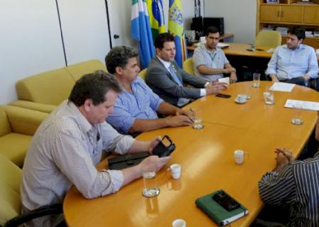 Renato se reúne com MTE e produtores para a criação de associação no Vale do Ivinhema