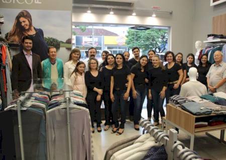 Lojas V Store e Open são reinauguradas em Nova Andradina