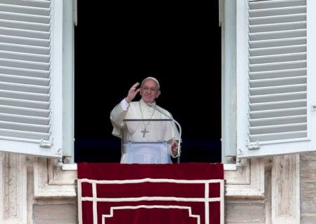 Papa Francisco pede que cessar-fogo na Síria seja respeitado
