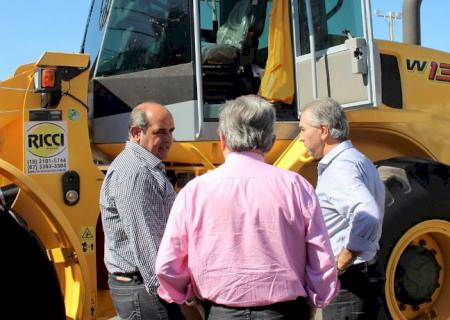 Governador libera obras de pavimentação, drenagem e recursos para a saúde em Taquarussu