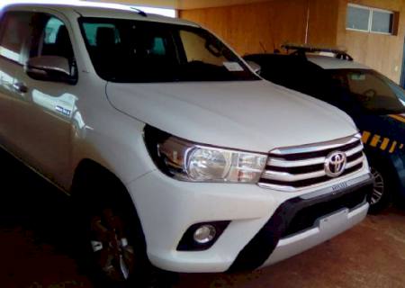 Adolescente que pegou Hilux furtada em Nova Andradina é apreendido na fronteira