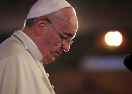Papa pede a bispos ''tolerância zero'' com casos de pedofilia
