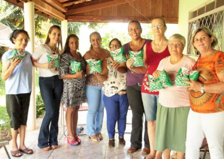 Semcias realiza entrega de leite em Nova Casa Verde