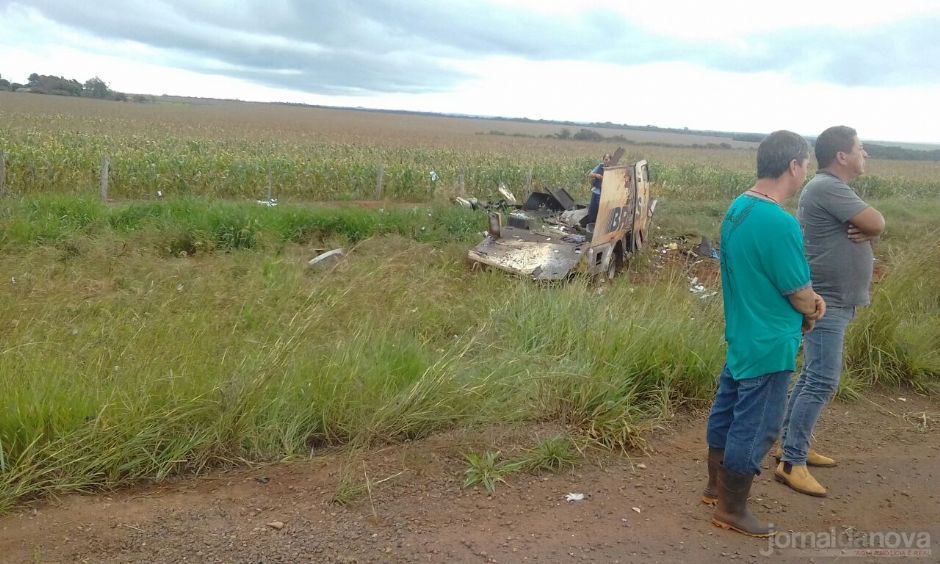 Bando explode carro forte na MS-156 na região de fronteira em MS
