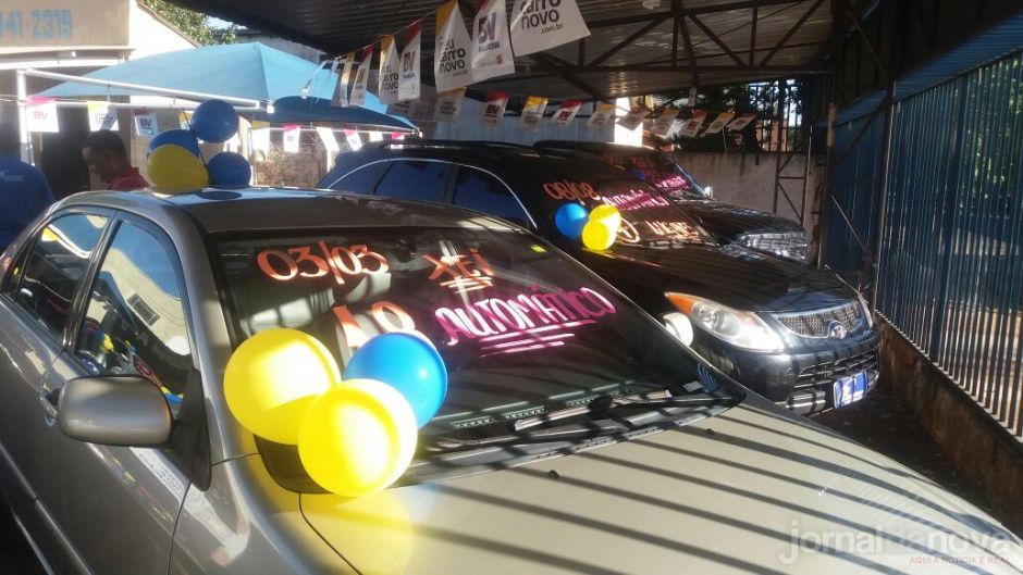 Em Nova Andradina, Paulinho Veículos com promoção em veículos