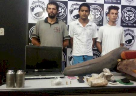 Operação de combate a prática de roubos resulta na prisão de três pessoas