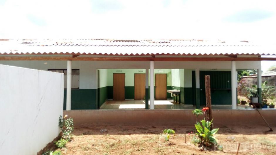 Após temporal, voluntários e Prefeitura se unem para reerguer velório de Casa Verde