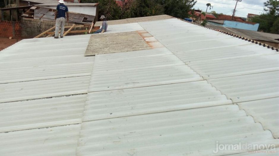 Após temporal, voluntários e Prefeitura se unem para reerguer velório de Casa Verde