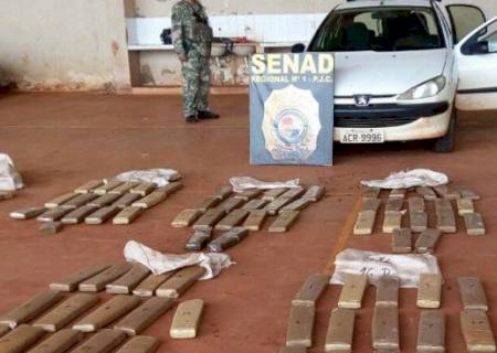 Veículo é abandonado na fronteira carregado de droga