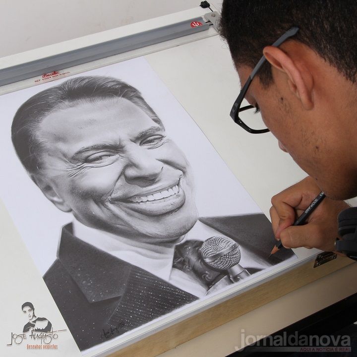José Augusto desenhista realista retrata grandes artistas da TV