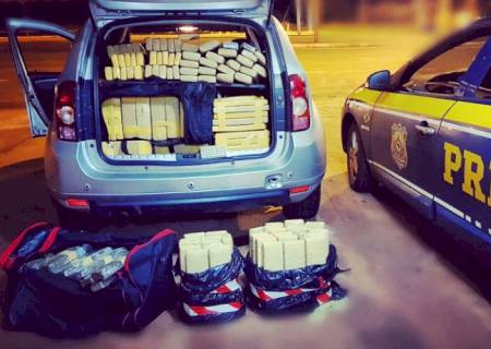PRF intercepta carro carregado com drogas que seguiria para Bahia