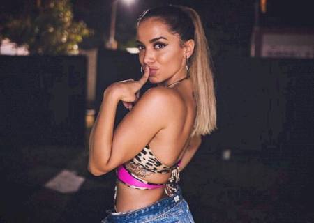 Justiça manda Anitta pagar R$ 2,8 milhões a ex-empresária