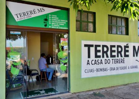 Benefícios da erva de tereré para a saúde impulsiona o consumo da bebida na região