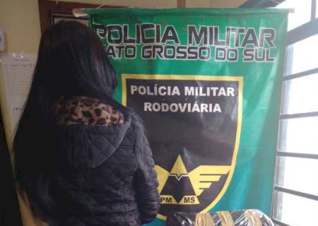 Passageira de ônibus é flagrada com 10 kg de maconha na bagagem