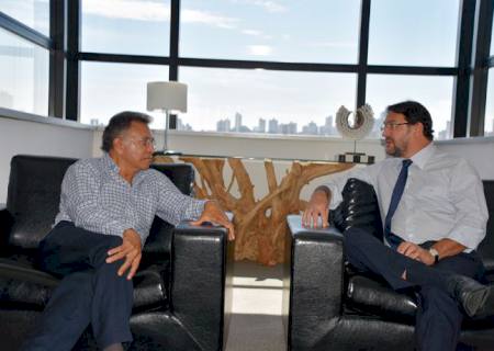 Presidente da Fiems recebe visita do pré-candidato juiz federal Odilon de Oliveira
