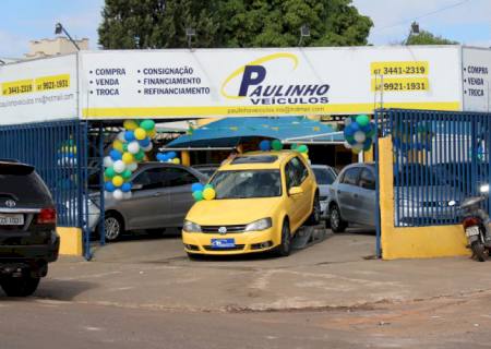 Em ritmo de Copa do Mundo, Paulinho Veículos com ofertas em automóveis