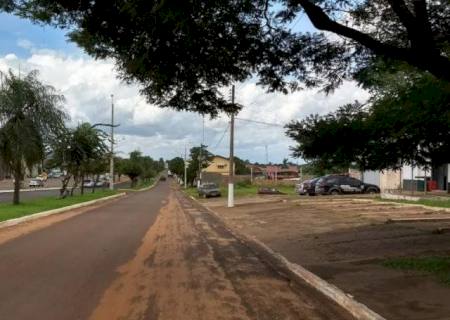 Bandidos tentam invadir delegacia em cidade na fronteira para resgatar preso