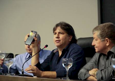 Enxurrada de multas preocupa prefeitos, adverte Assomasul