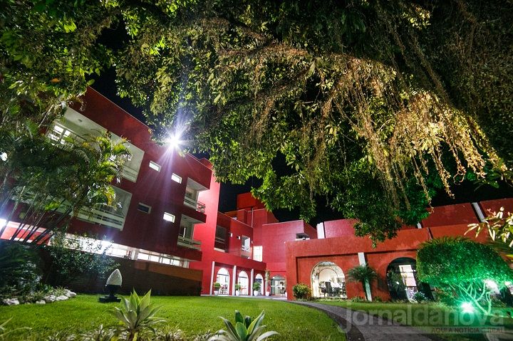 Amambay Hotel Casino tem pacotes para confraternização