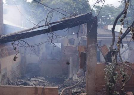 Garoto de 8 anos teve 85% do corpo queimado em incêndio na Capital
