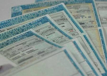Denatran diz que mudanças na CNH vão ajudar a diminuir custos
