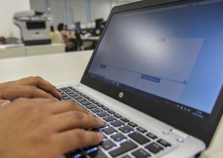 Quase metade do planeta ainda não tem acesso à internet, aponta estudo