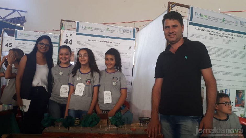 Alunos de Taquarussu participam da Fecinova 2019 em Nova Andradina