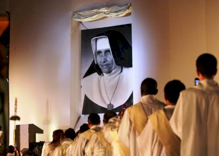 Irmã Dulce é reconhecida como santa neste domingo