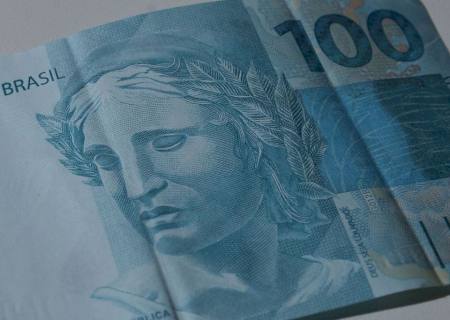Previsão de crescimento da economia sobe levemente