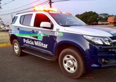 Homem é assassinado a tiros próximo de garagem de veículos