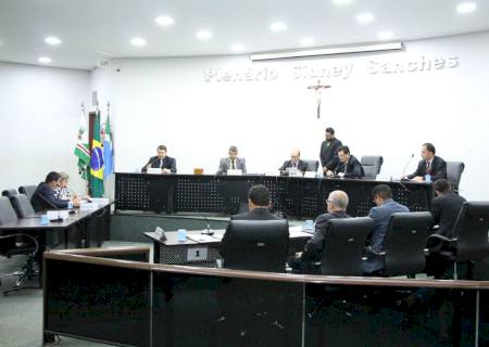 A pedido do Simted, Câmara aprova por unanimidade moção de apoio à permanência do Fundeb