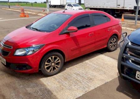 Veículo roubado é recuperado pela PRF em Jaraguari