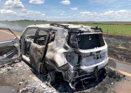 Quadrilha não conseguiu levar dinheiro na tentativa de roubo ao carro-forte