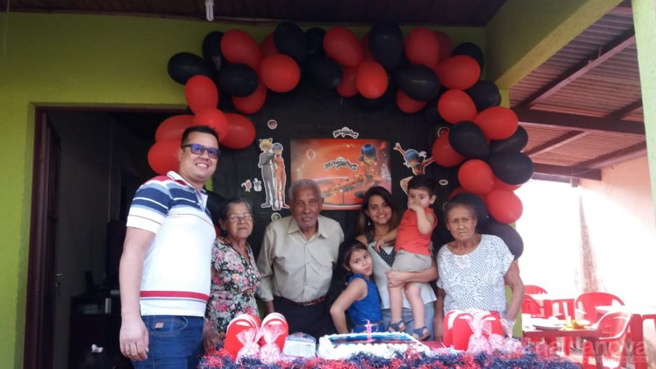 Morador de Nova Andradina celebra aniversário de 100 anos