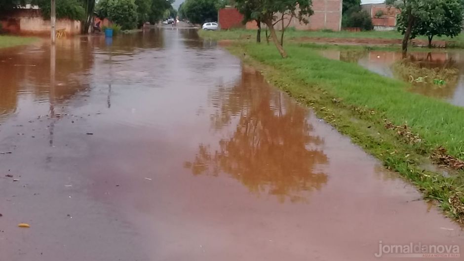 Chuva de 80mm transborda Lagoa do Sapo em Batayporã, afirma secretário